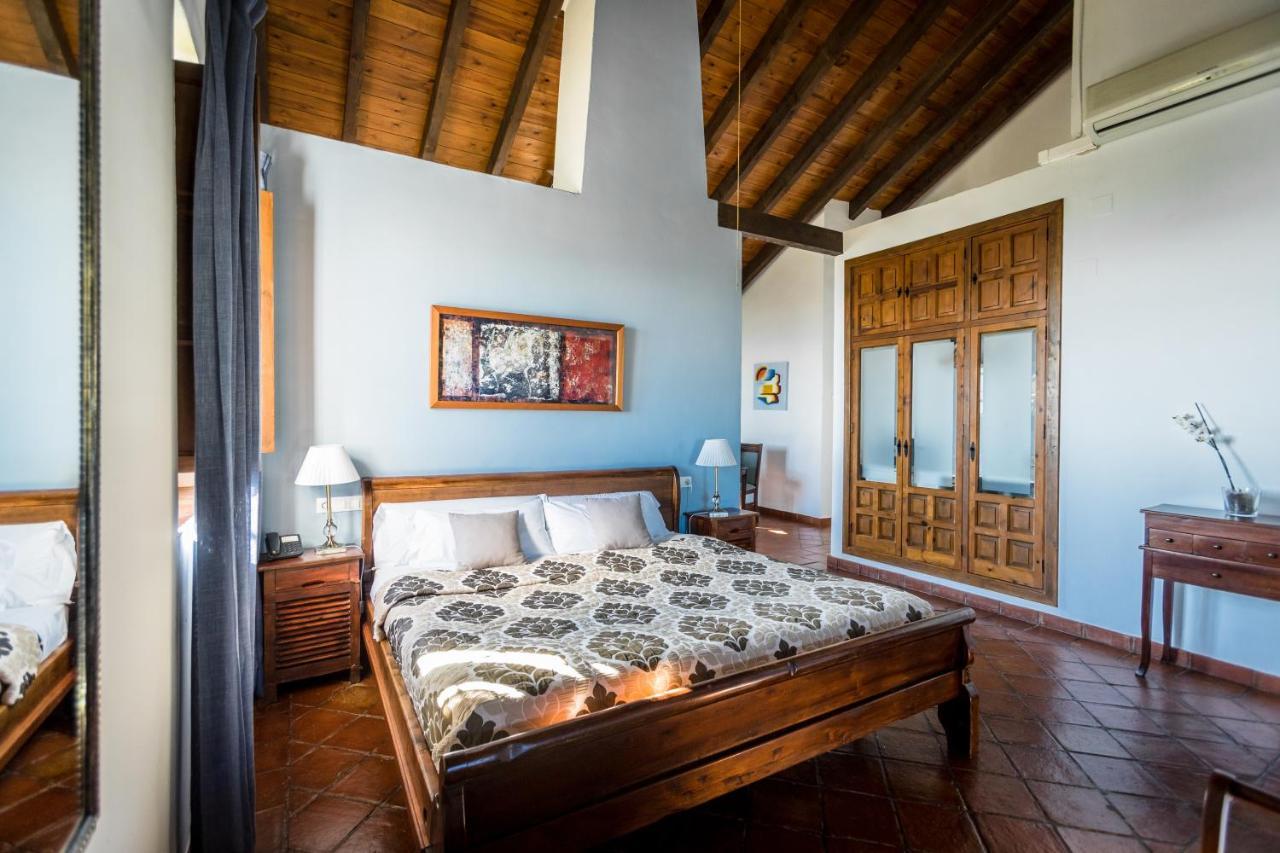 Hotel Fuente Del Sol 4*